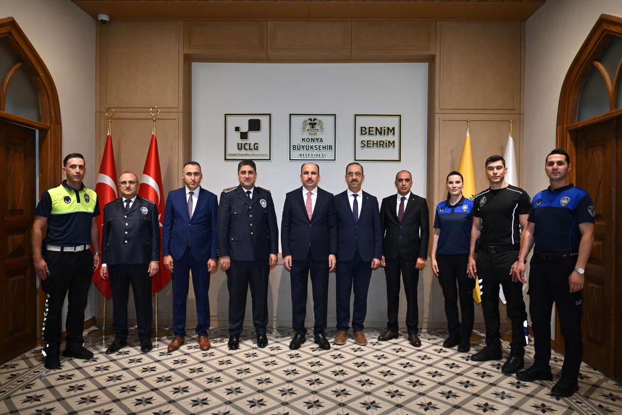Konya’da duygusal buluşma! Aileleri unutulmadı 14